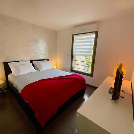 公寓 Superbe Appartement, Piscine, Vue Mer Et Montagnes *