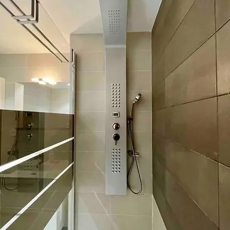 公寓 Superbe Appartement, Piscine, Vue Mer Et Montagnes 昂蒂布